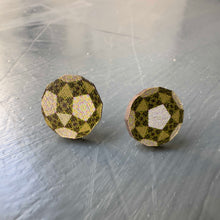 Load image into Gallery viewer, Stud earrings - Tut’s Gold